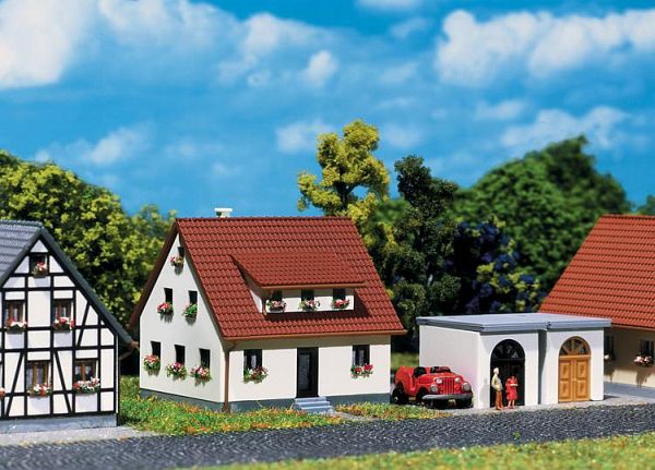 Siedlungshaus mit Garage