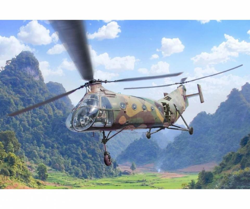 H-21C Flying Banana Gunship