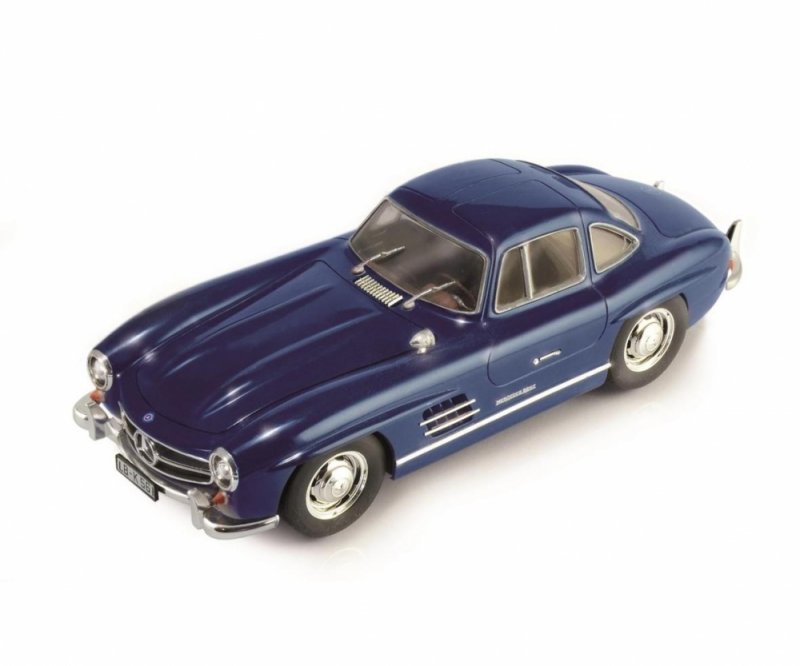 Mercedes Benz günstig Kaufen-Mercedes Benz 300 SL Gull Wing. Mercedes Benz 300 SL Gull Wing <![CDATA[Italeri / 3645 / 1:24]]>. 