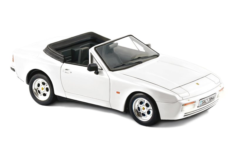 8001283036467 - Italeri 510003646 - 124 Porsche 944 S Cabrio 8001283036467 - Italeri 510003646 - 124 Porsche 944 S Cabrio