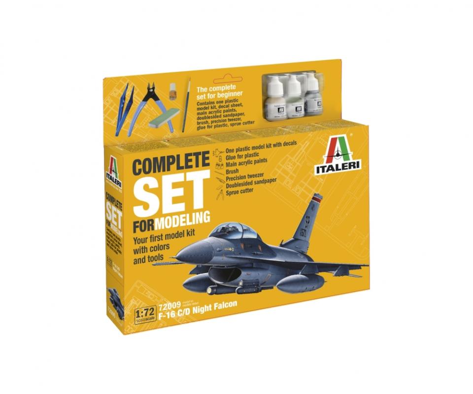 AT NIGHT günstig Kaufen-Model-Set F-16 C/D Night Falcon. Model-Set F-16 C/D Night Falcon <![CDATA[Italeri / 72009 / 1:72]]>. 