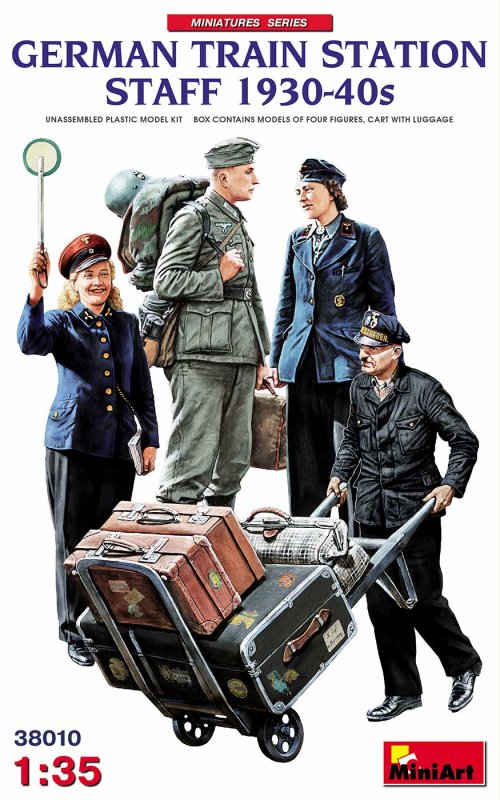 4820183312389 - MiniArt 38010 - 135 German Train Station Staff 1930-40s