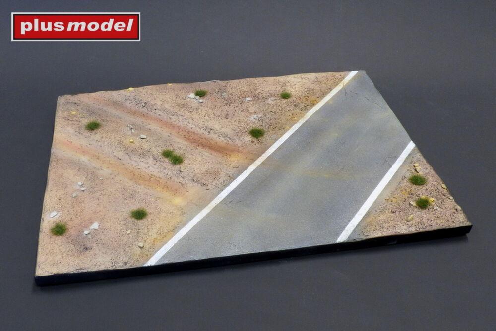 8595241606231 - Display base - Cobblestone street wit tram tracks