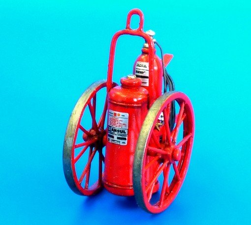 Ib.Wheeled günstig Kaufen-Extinguisher wheeled 150LB. Extinguisher wheeled 150LB <![CDATA[plusmodel / AL4074 / 1:48]]>. 