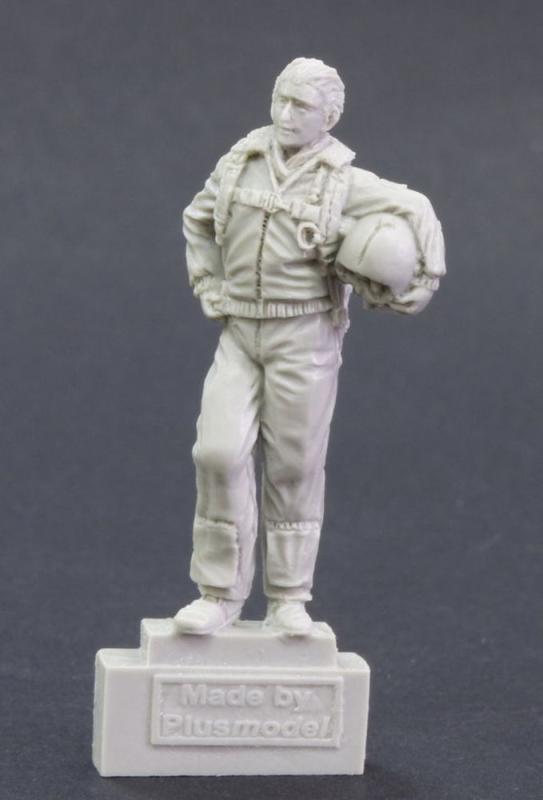 8595241680958 - Plus model AL4095 - Pilot F-106 Delta Dart in 148 8595241680958 - Plus model AL4095 - Pilot F-106 Delta Dart in 148