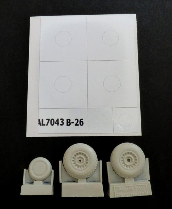 Plus 4 günstig Kaufen-B-26 Marauder - Early wheels diamond tread. B-26 Marauder - Early wheels diamond tread <![CDATA[plusmodel / AL7043 / 1:72]]>. 