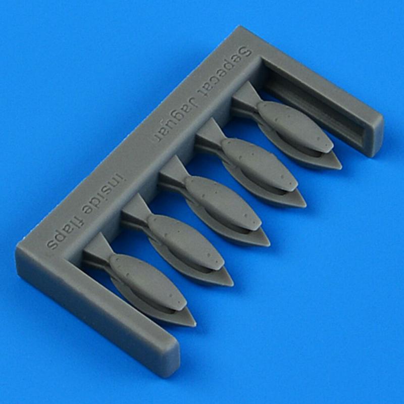 Sepecat Jaguar GR.1/GR.1a – Flap fairings [Airfix]