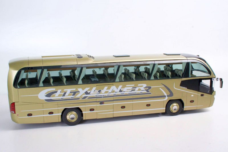 Автобус 1 24. Сборная модель Neoplan CITYLINDER n1216hd. Revell 1/24 Неоплан. Автобус Неоплан модель 1 43.
