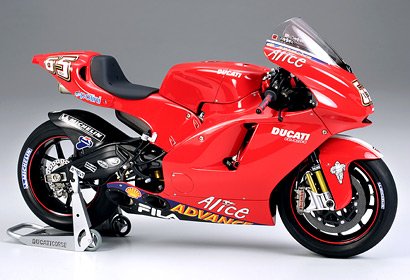 DES MOSE günstig Kaufen-Ducati Desmosedici. Ducati Desmosedici <![CDATA[Tamiya / 14101 / 1:12]]>. 