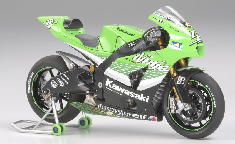 410 A günstig Kaufen-Kawasaki Ninja ZX-RR. Kawasaki Ninja ZX-RR <![CDATA[Tamiya / 14109 / 1:12]]>. 