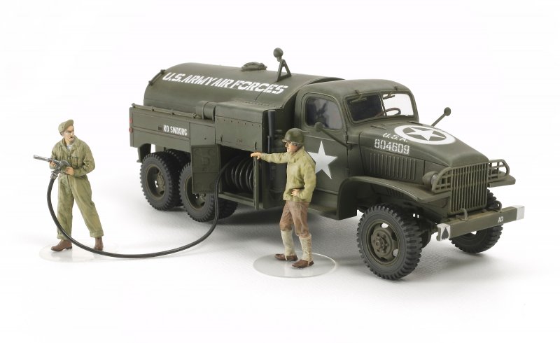 Figuren günstig Kaufen-US WWII 2,5to 6x6 Flugfeld Tankwagen (2 Figuren). US WWII 2,5to 6x6 Flugfeld Tankwagen (2 Figuren) <![CDATA[Tamiya / 32579 / 1:48]]>. 