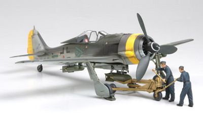 Focke-Wulf Fw 190 F-8/9 mit Beladung